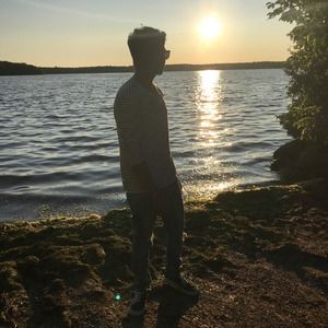 Meet your Posher, Praveen fernando